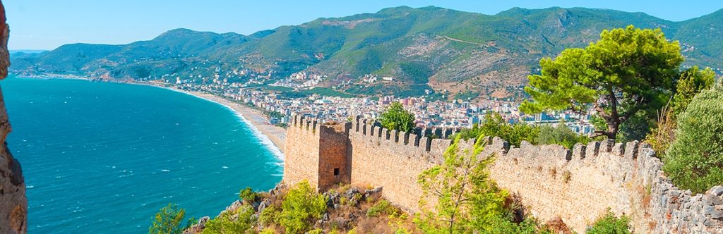 Gazipasa Flughafen Transfer nach Alanya Mahmutlar Taxi